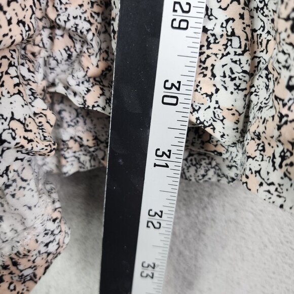 Women's BCBG Generation Halter Neck Pink & White Romper 2" Inseam Size M - Picture 10 of 13